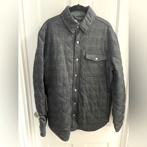 Men’s Nicoby insulated shirt jacket size L grey and black plaid snap close